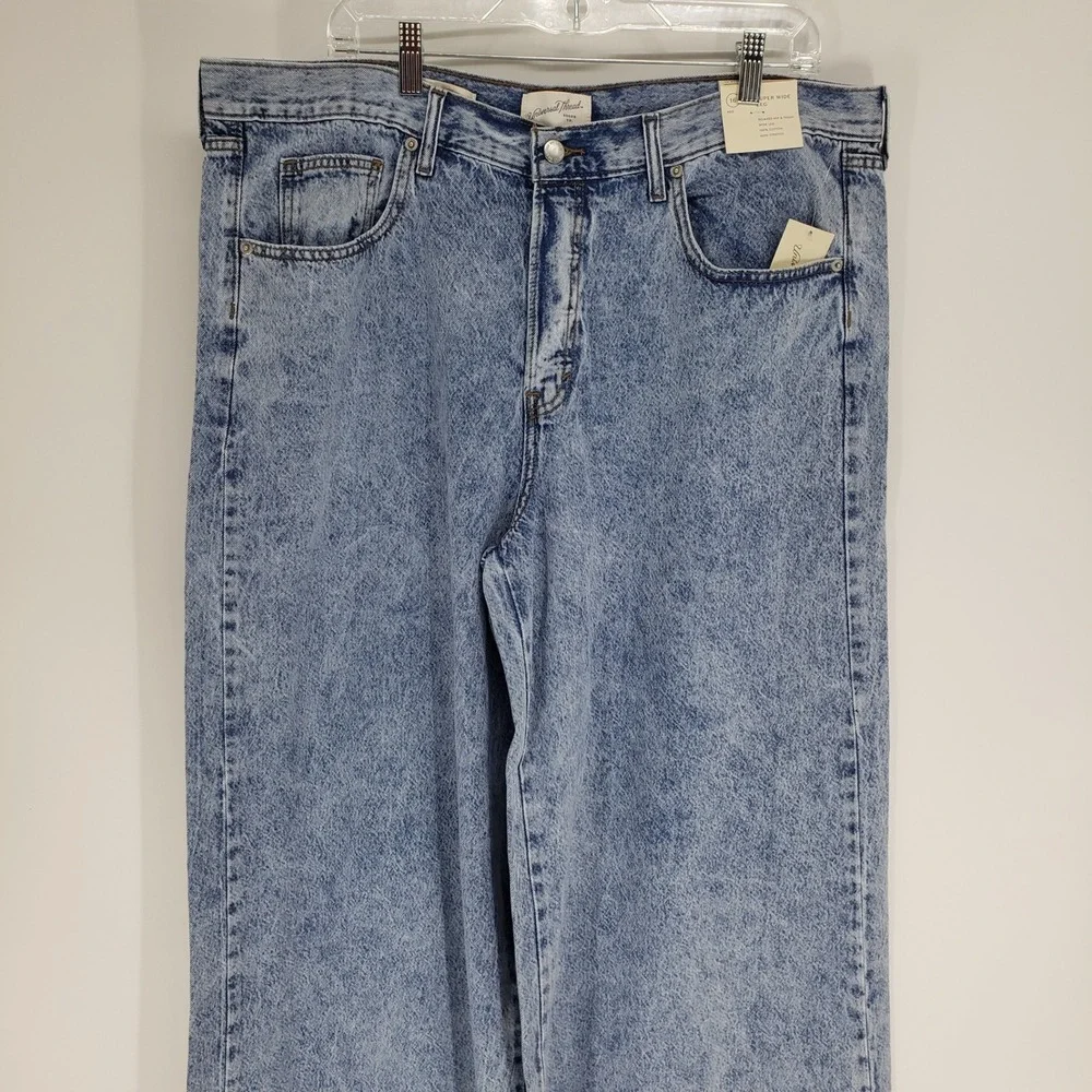 Universal Thread Super Wide Leg Jeans Women 16 Light Acid Wash High Rise Baggy